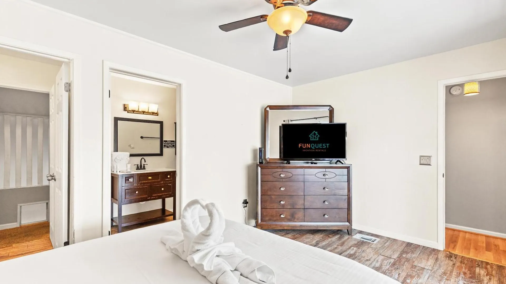 5218 Beach Dr C Panama City Beach Holiday home